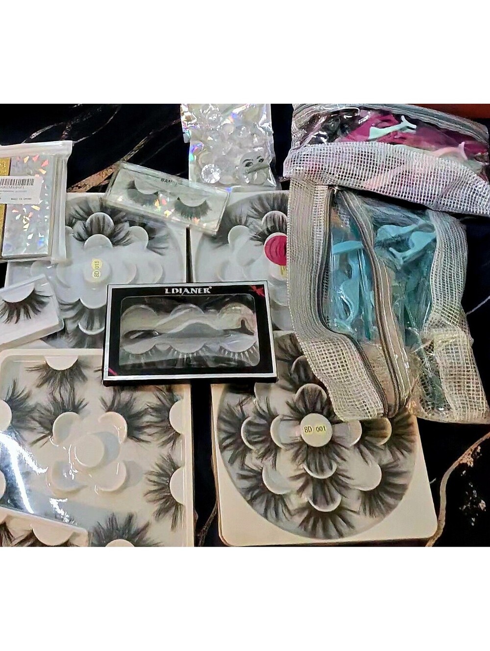 Lash Bundle โ Mixed Styles / 20+ Pairs / Tools Included Bundle of 20+